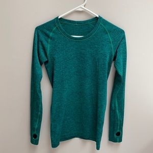 Lulu lemon swiftly tech long sleeve